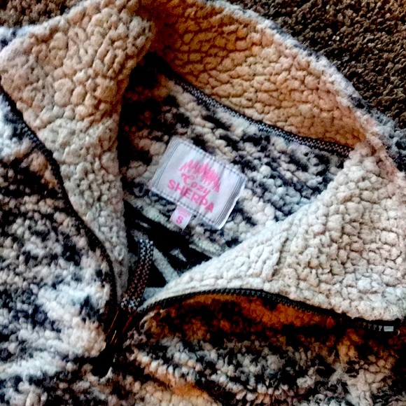 🖤🖤🖤Cozy teddy Sherpa sweater/pullover/coat/shirt 🖤🖤🖤 - Picture 4 of 9